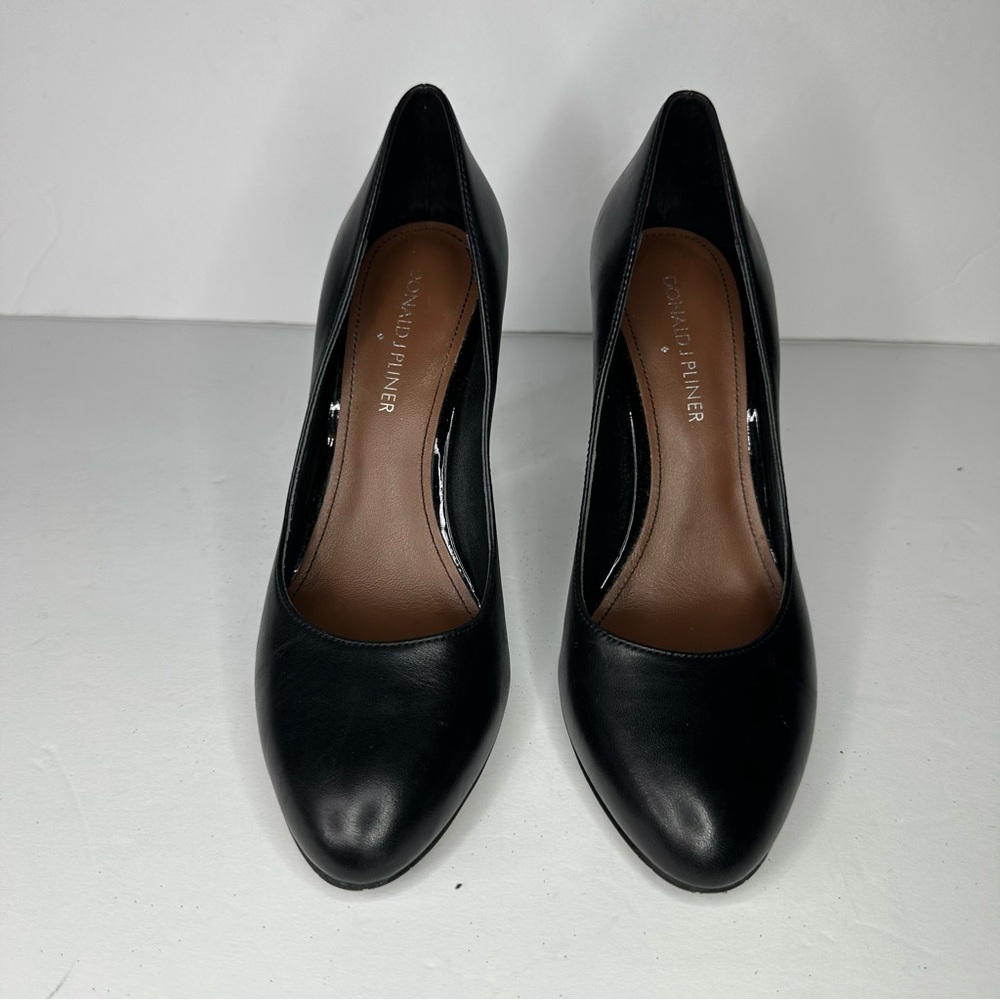 Donald J Pliner Block Heel Black Leather Pumps Size 6.5M Office Career